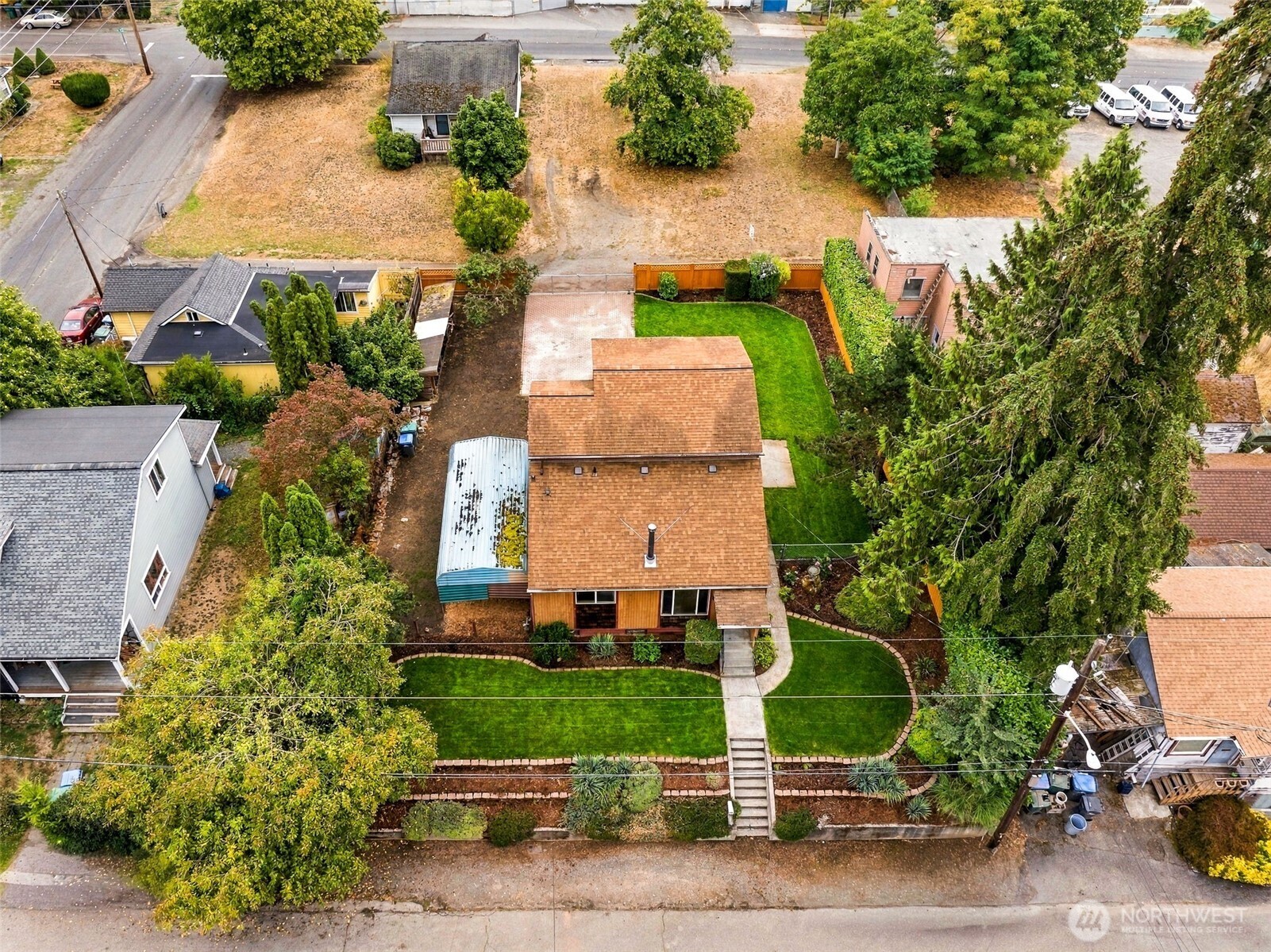 1140 N Cambrian Avenue Property Photo 32