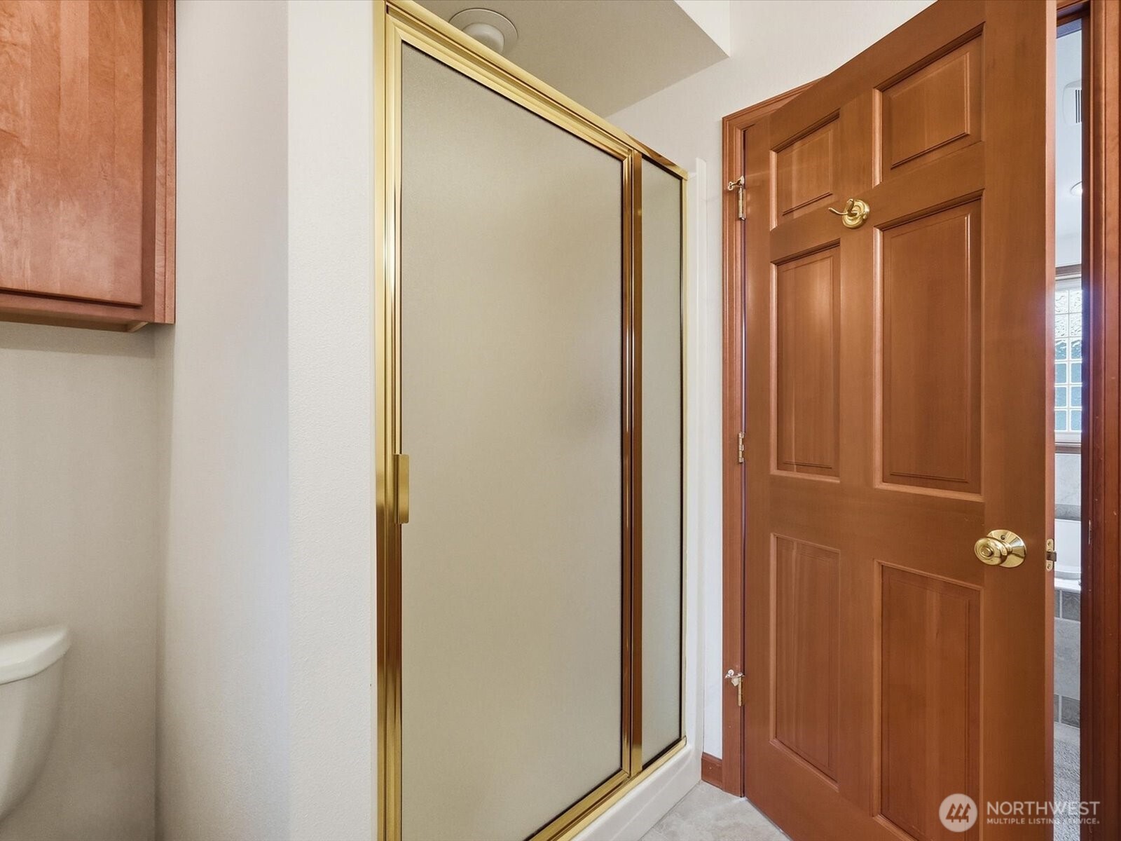 6513 Waller Road Property Photo 19