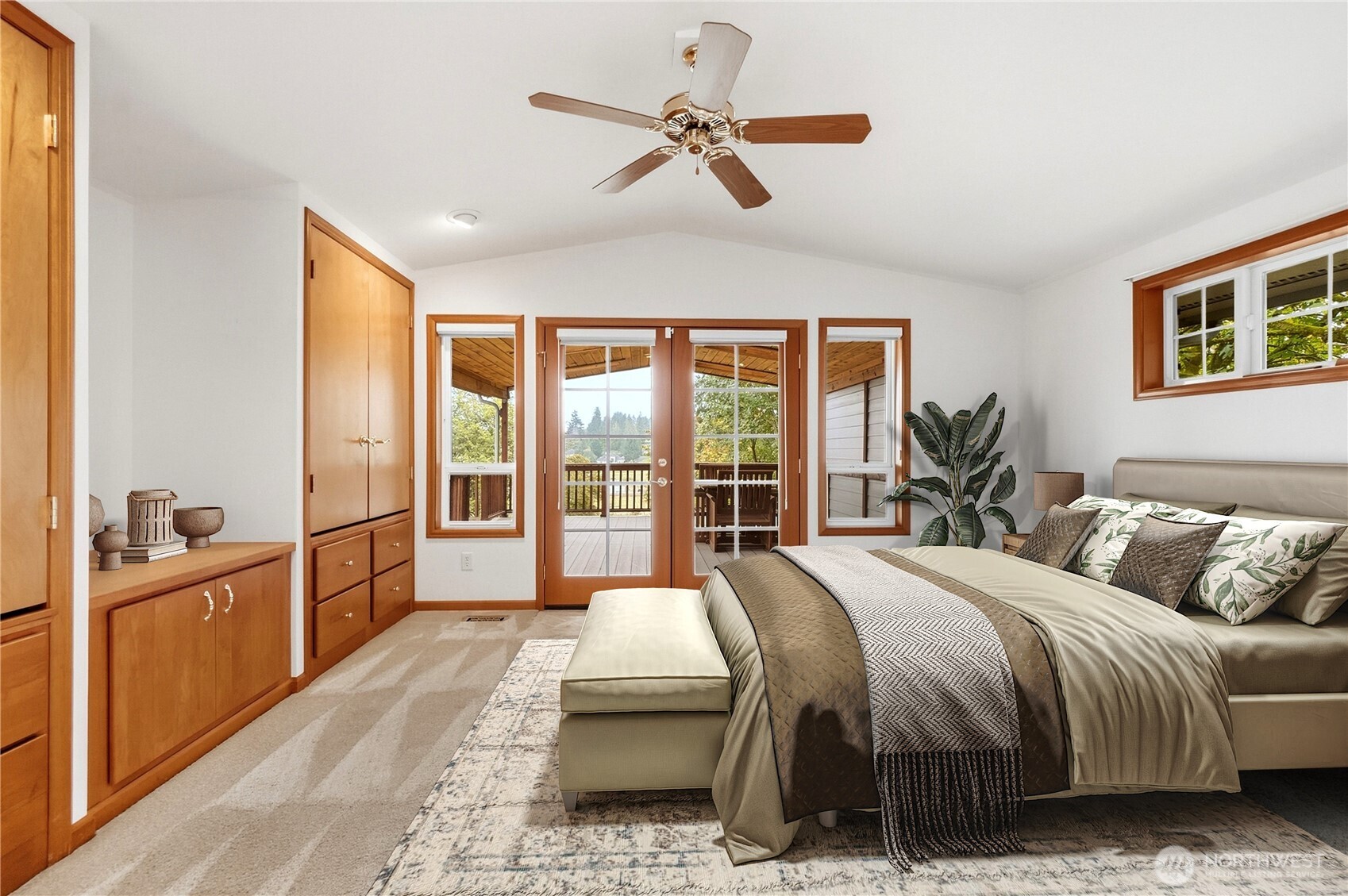 6513 Waller Road Property Photo 20