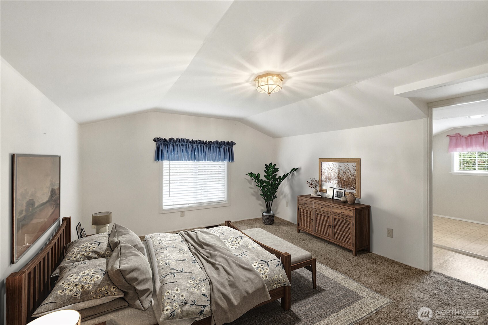6513 Waller Road Property Photo 24