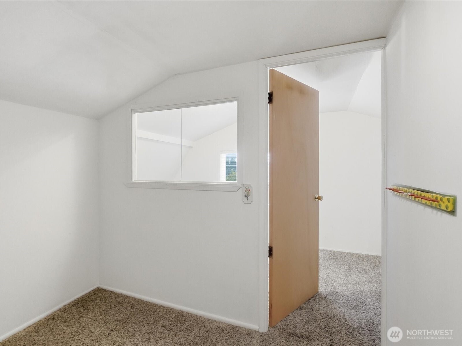 6513 Waller Road Property Photo 28