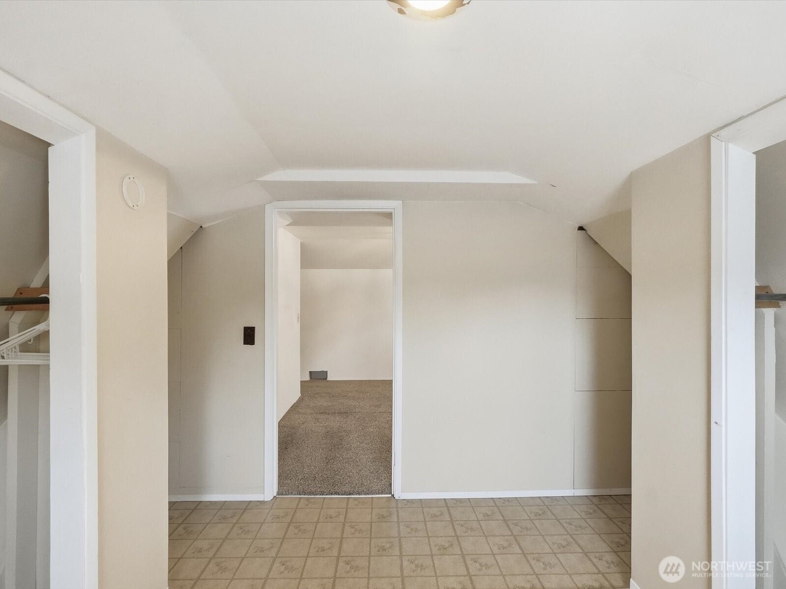 6513 Waller Road Property Photo 30