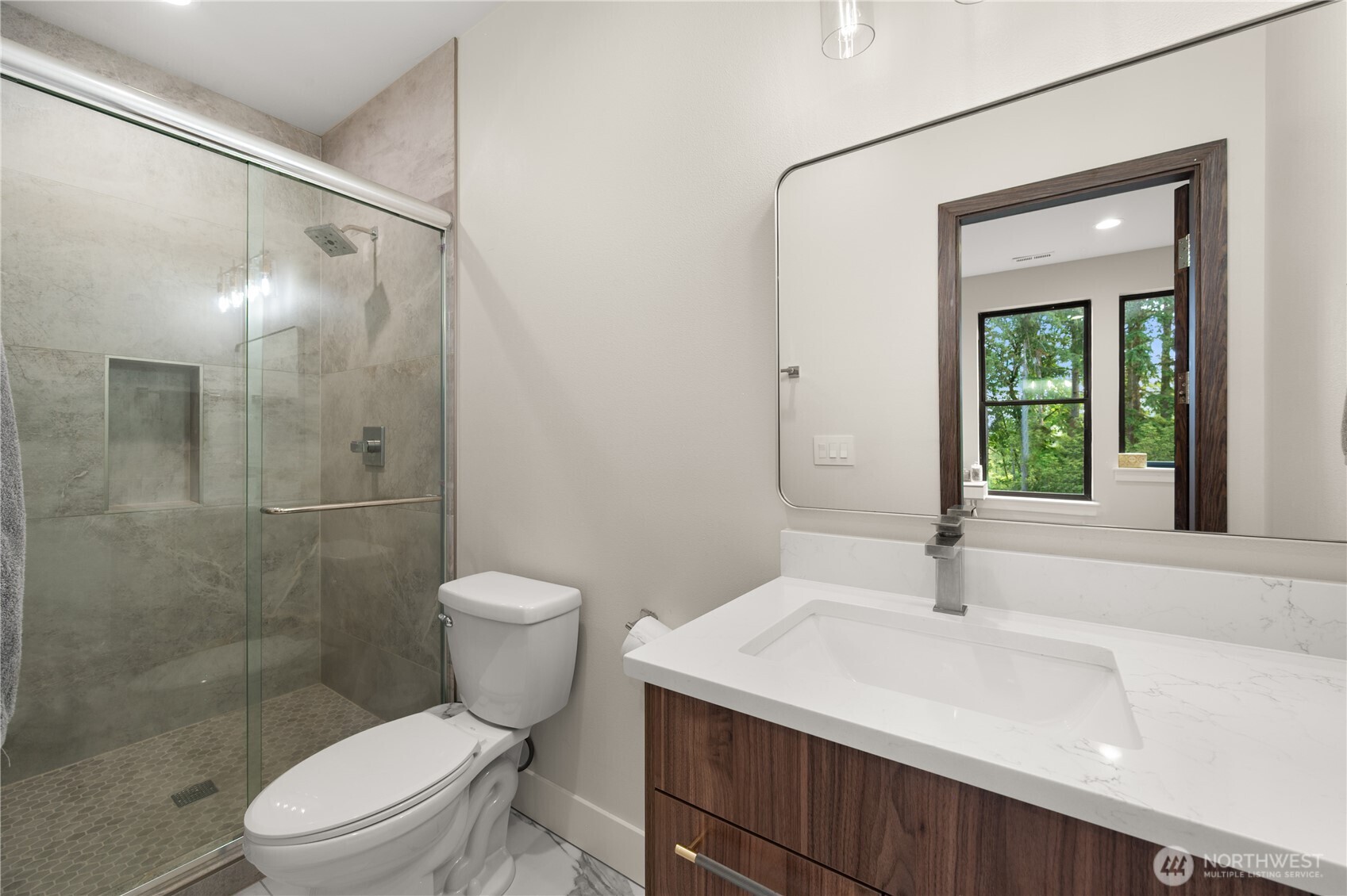 12103 202nd Street Property Photo 27
