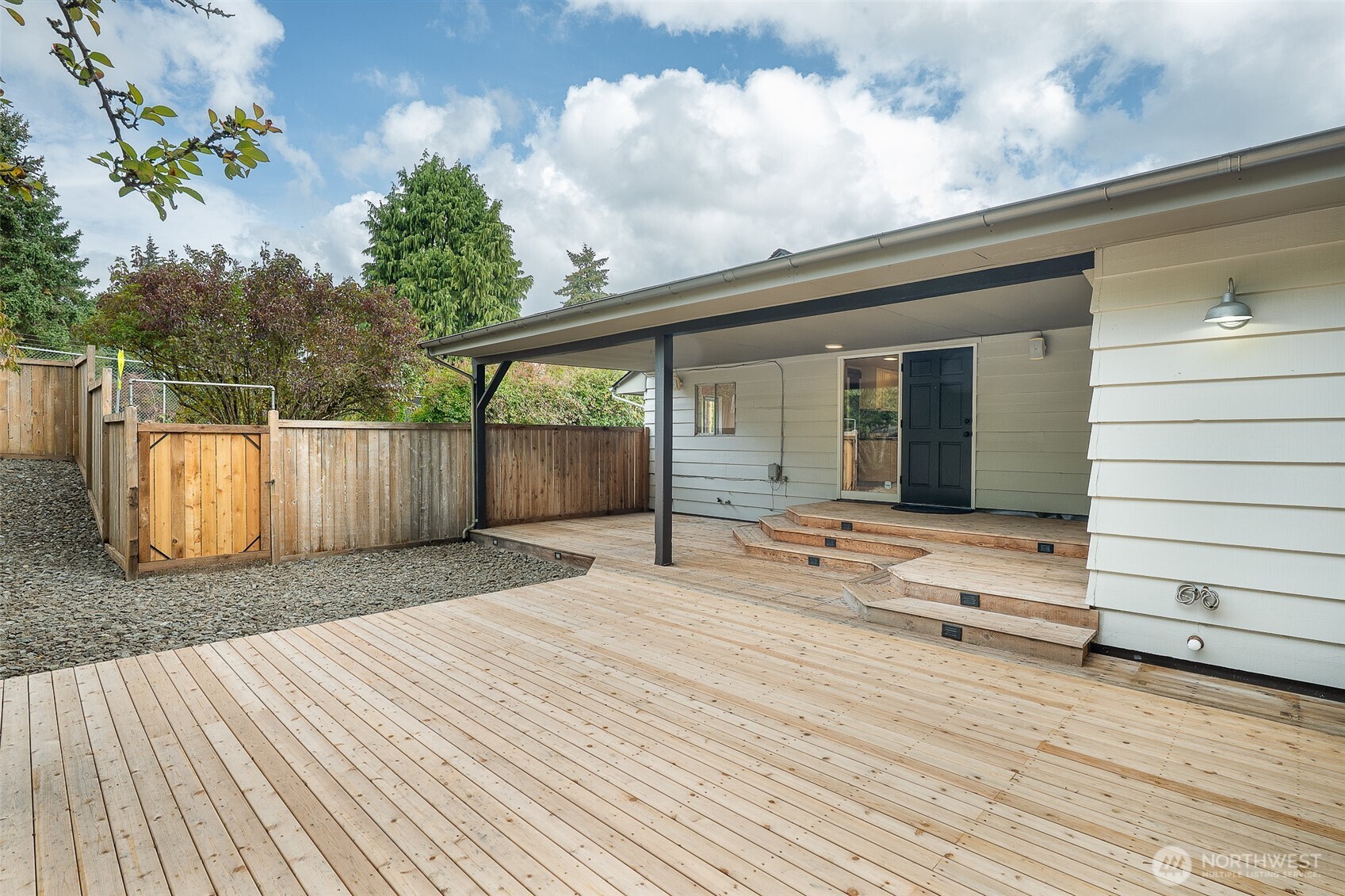 10915 North Park Avenue Property Photo 23