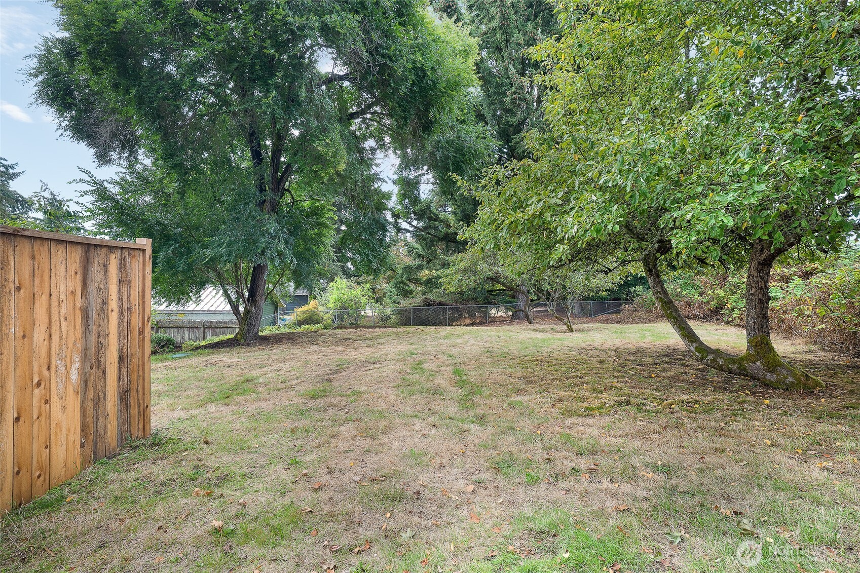 10915 North Park Avenue Property Photo 34