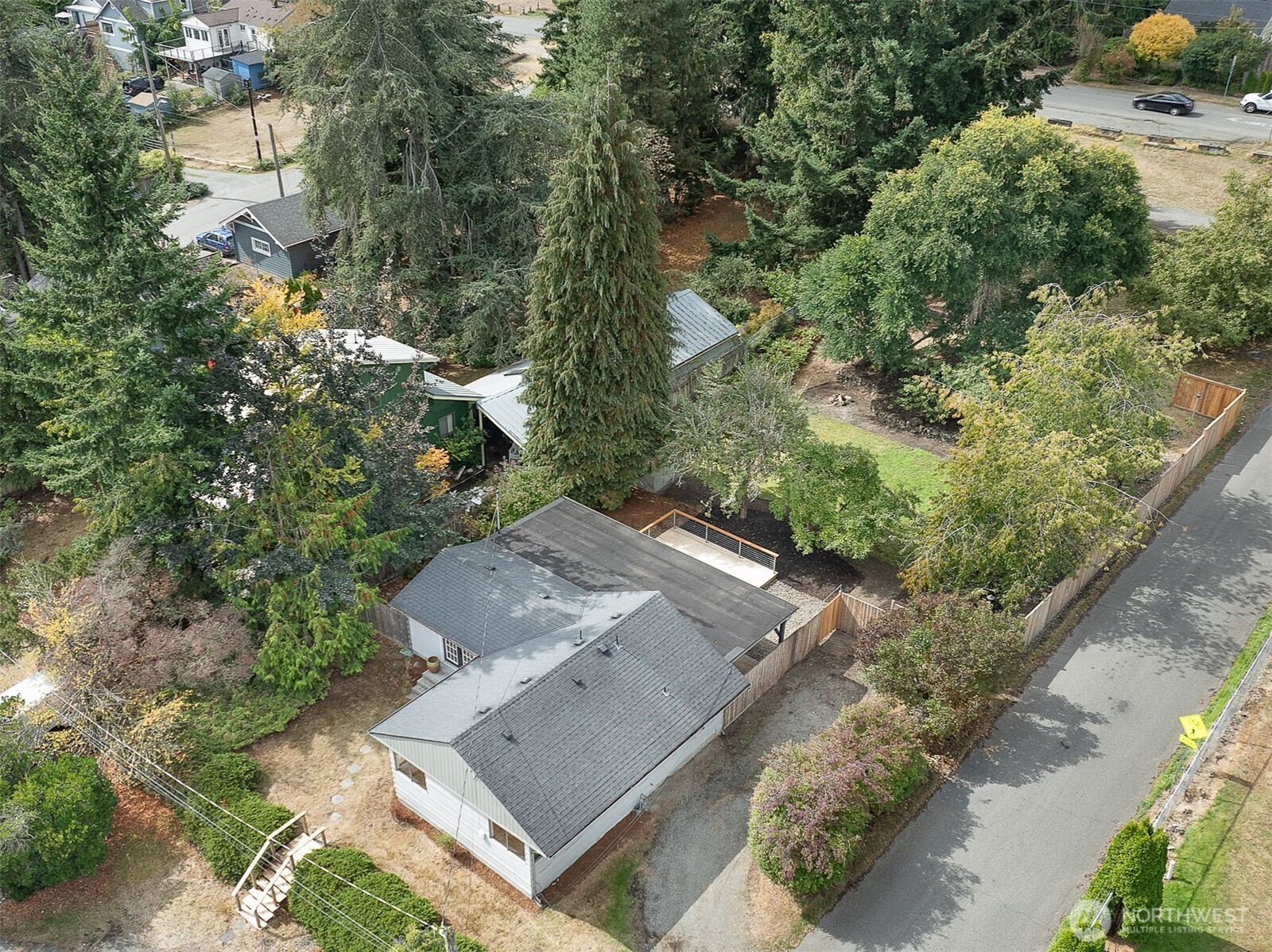 10915 North Park Avenue Property Photo 36