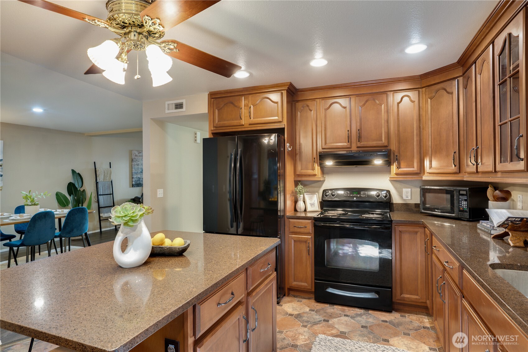 1301 Nw Slate Lane 103 Property Photo 16