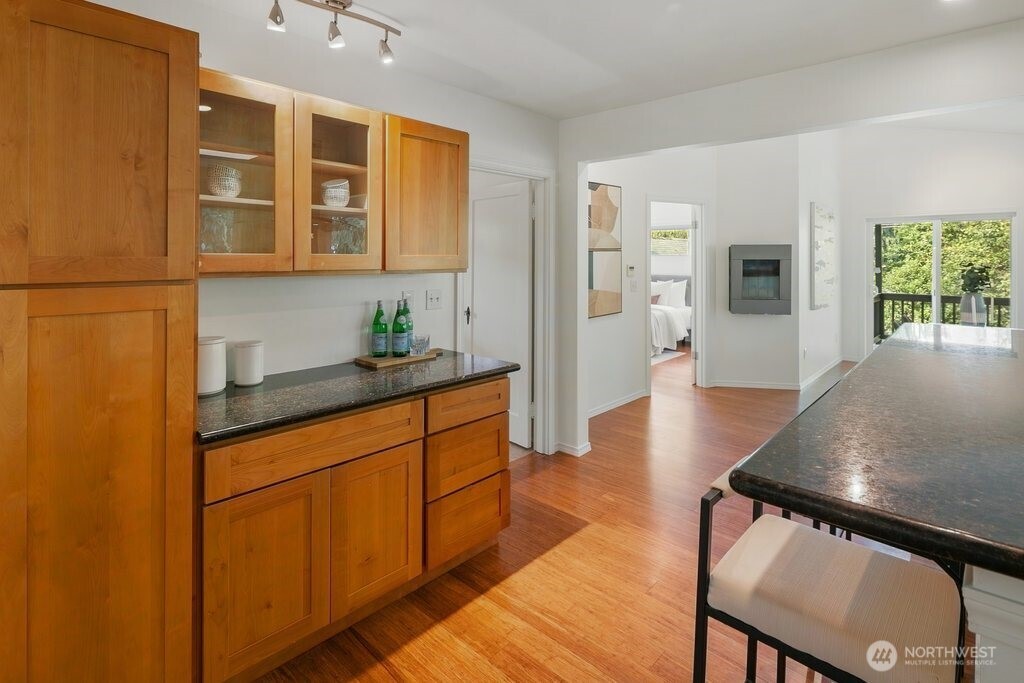 3042 Ne 94th Street Property Photo 10