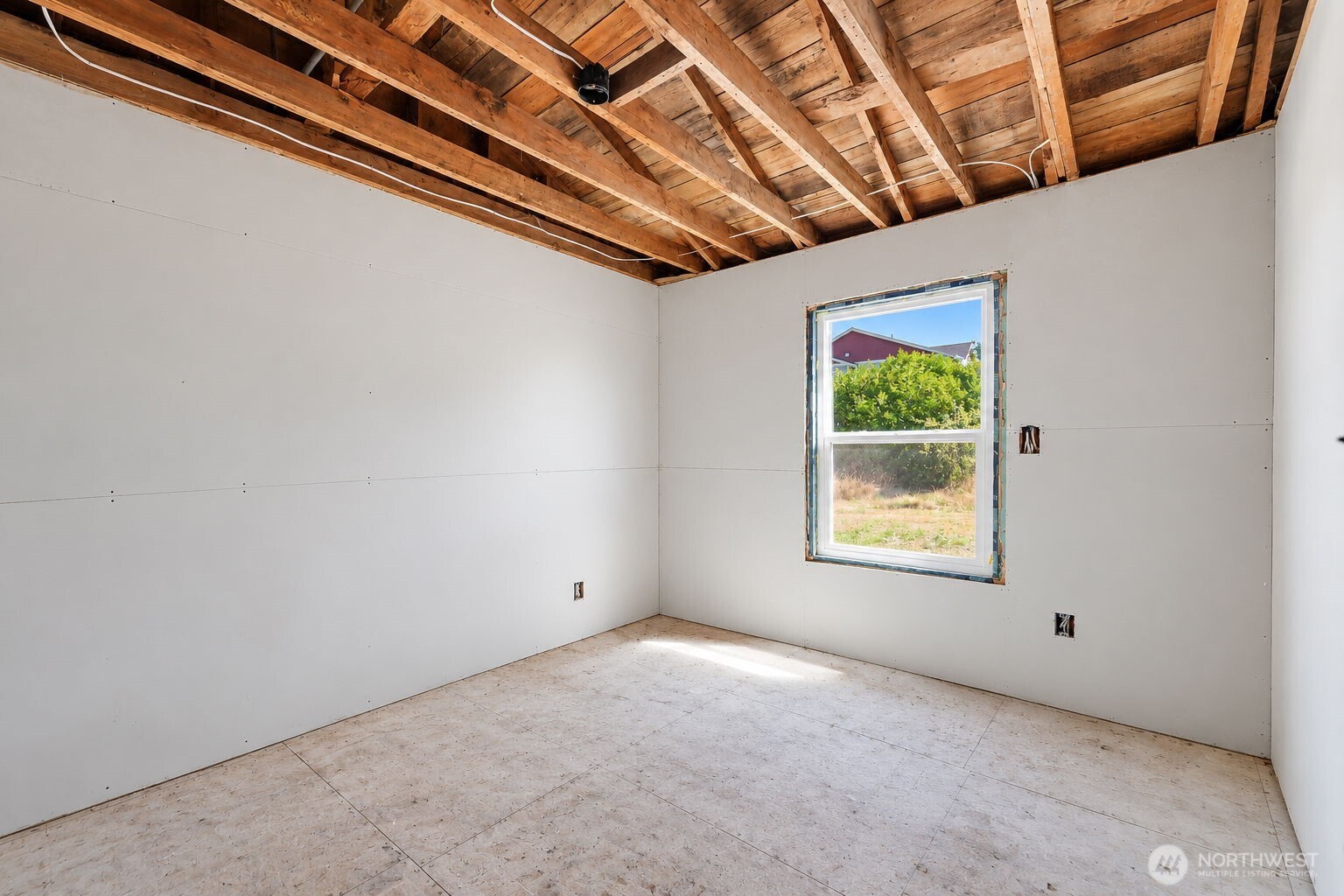 5220 64th Street Property Photo 12