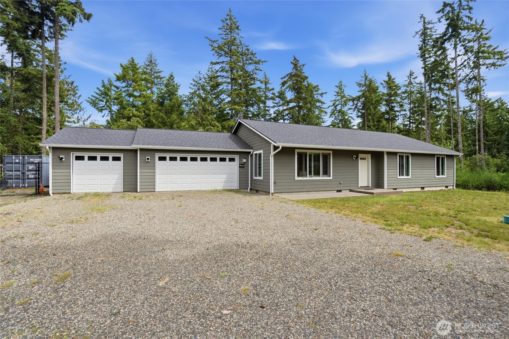 7219 182nd Avenue Property Photo 1