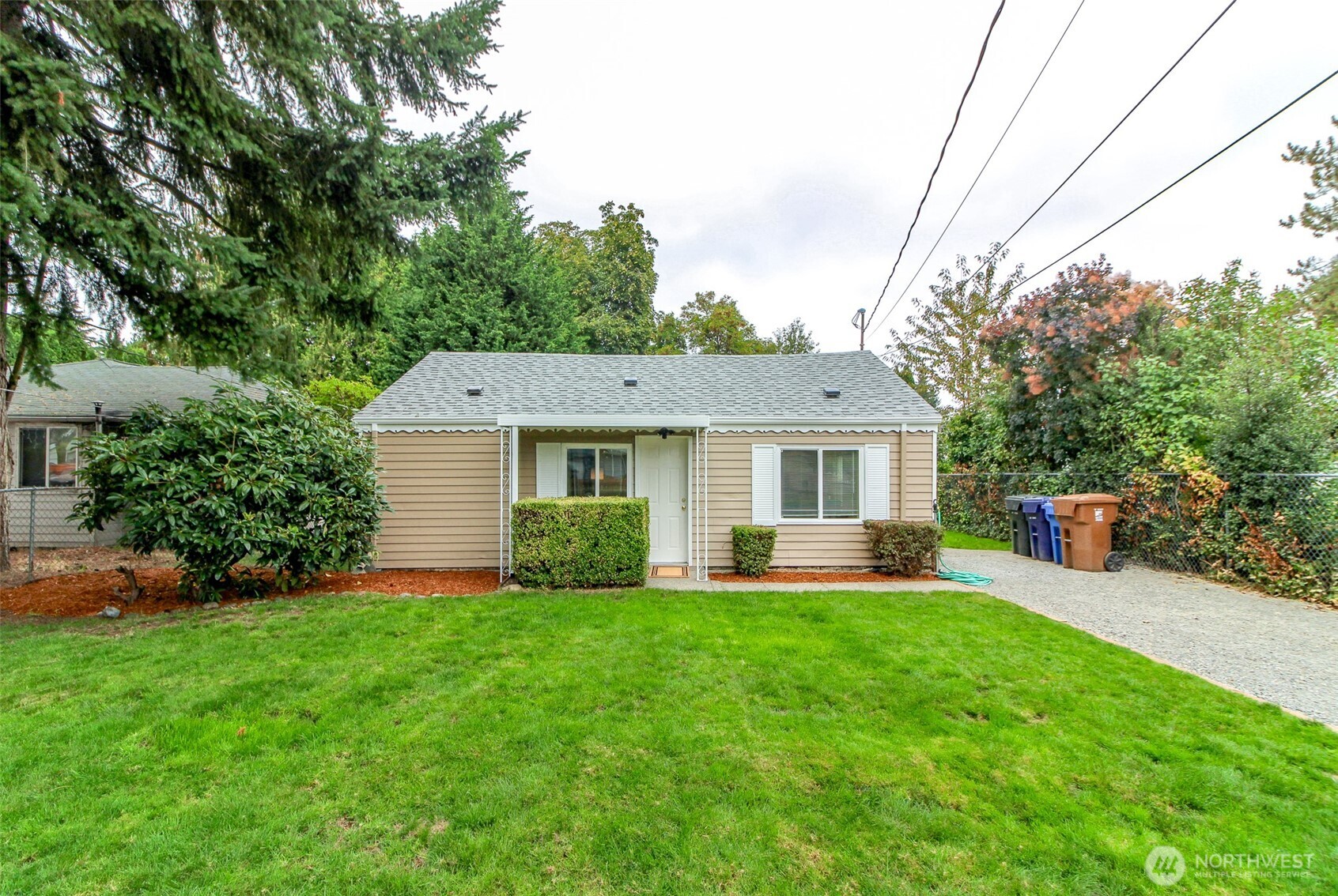 105 S 70th Street Property Photo 1