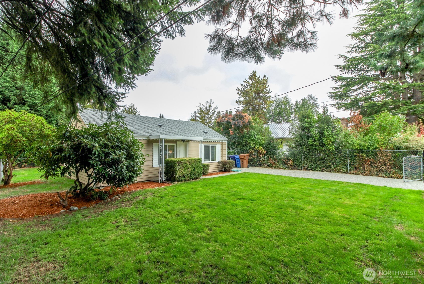 105 S 70th Street Property Photo 2