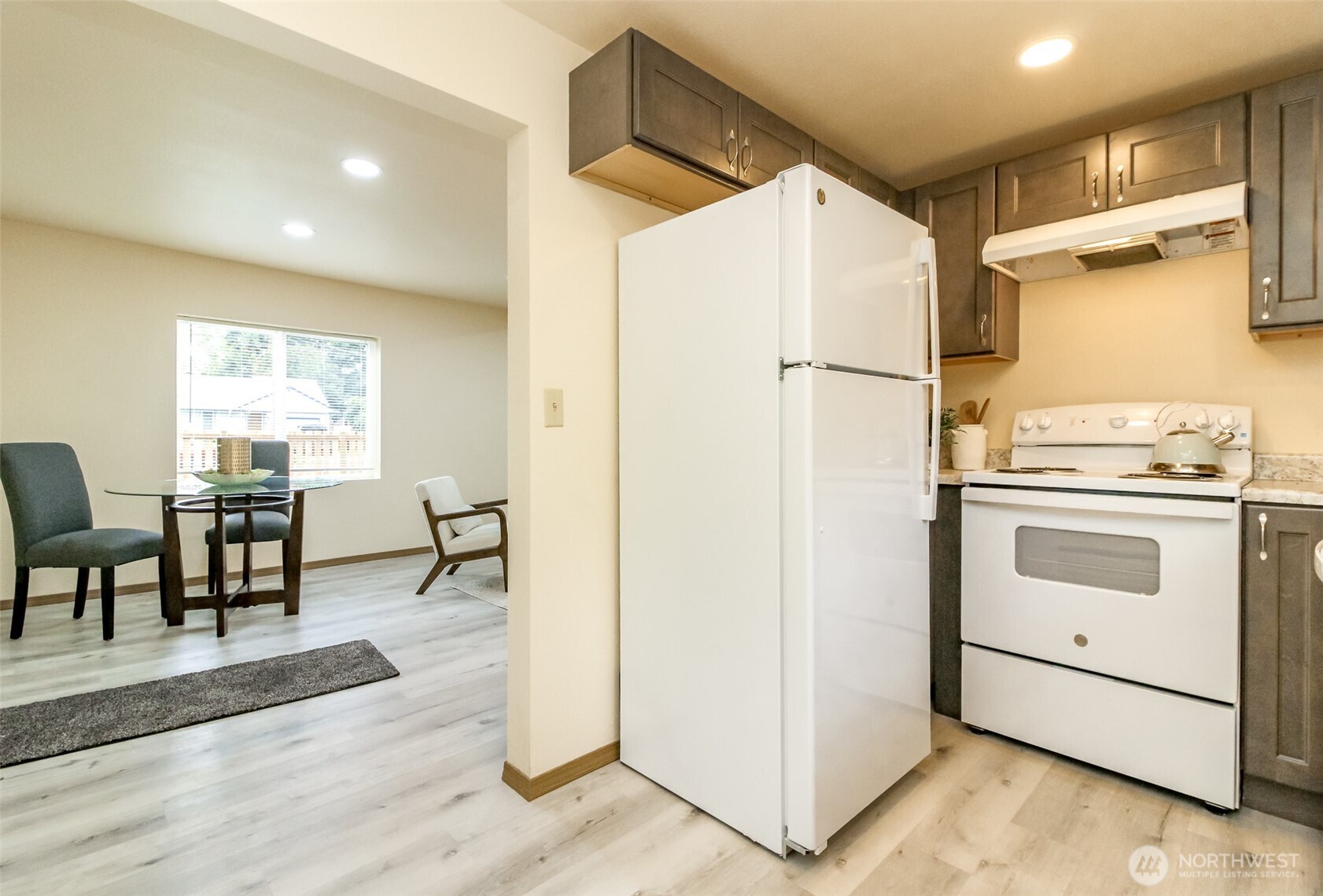 105 S 70th Street Property Photo 6