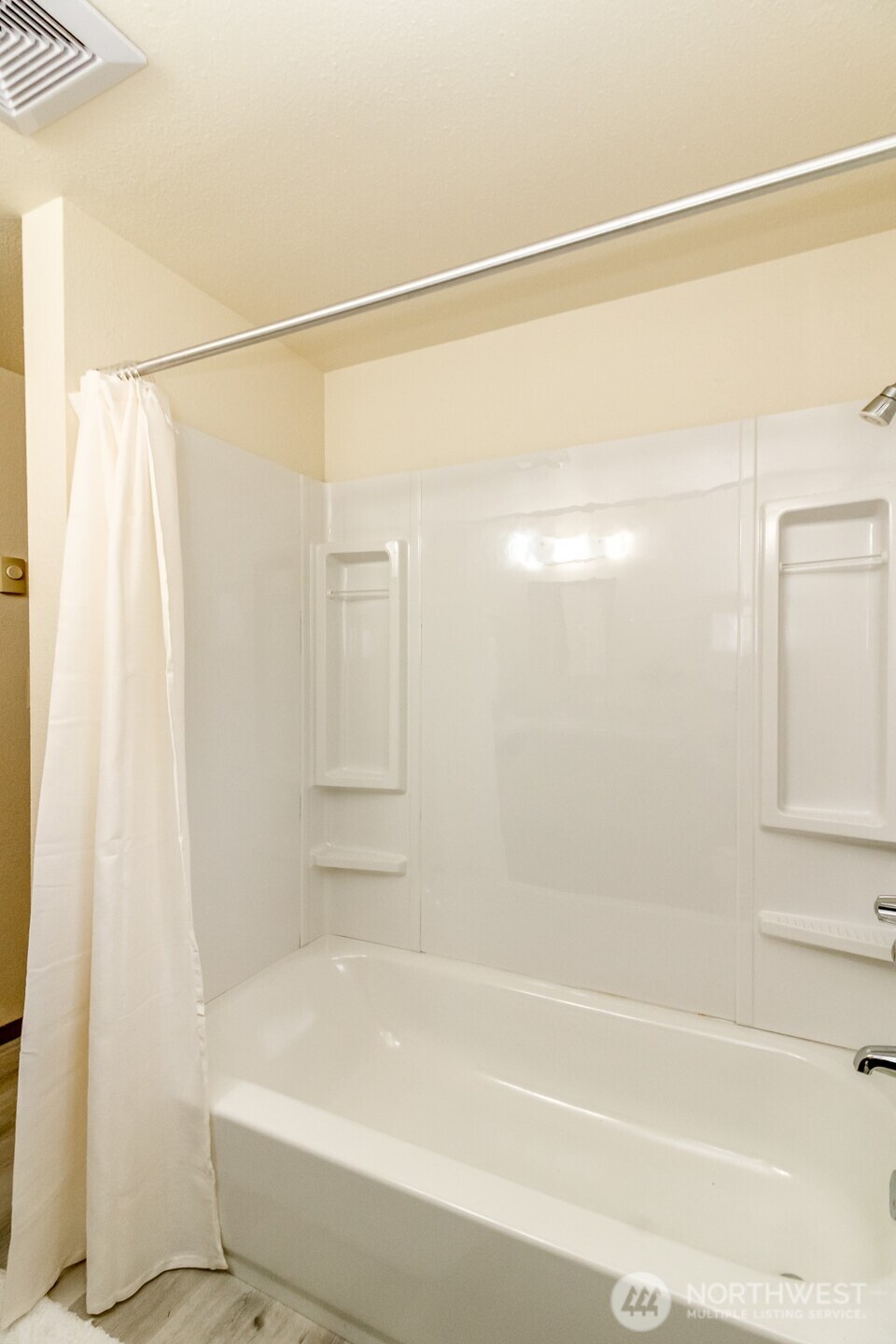 105 S 70th Street Property Photo 12