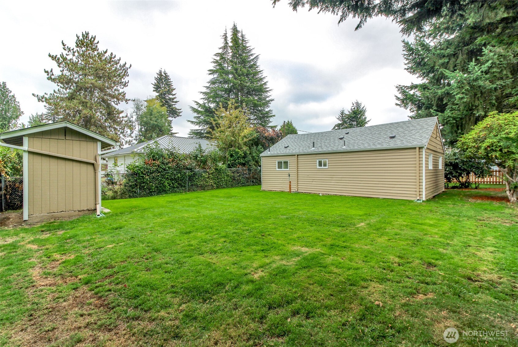 105 S 70th Street Property Photo 23