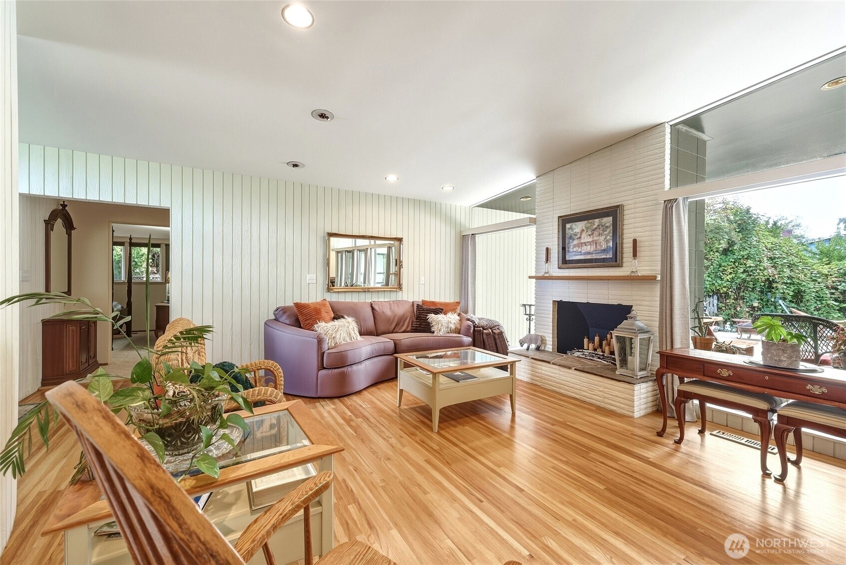 1719 Center Street Property Photo 8