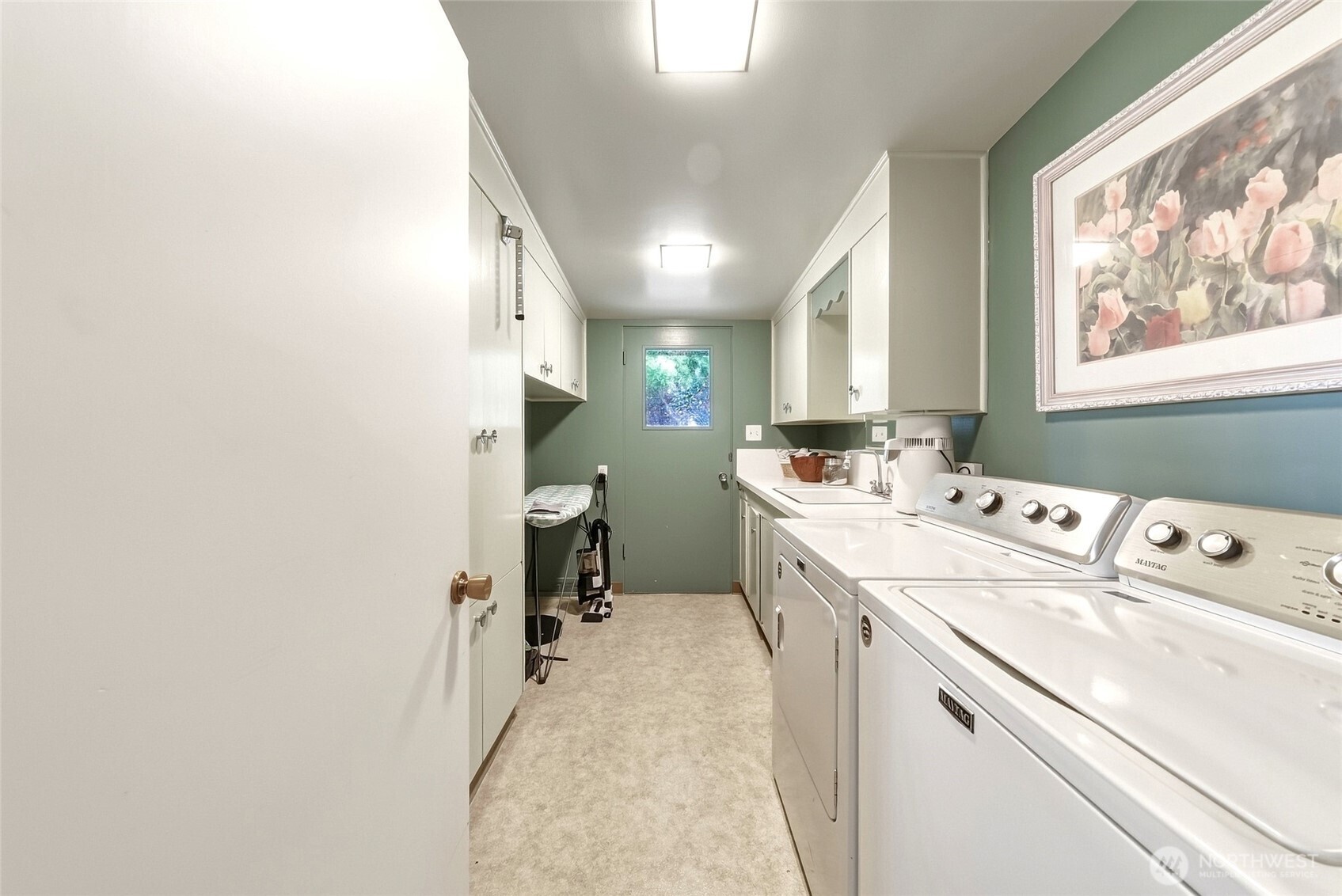 1719 Center Street Property Photo 22