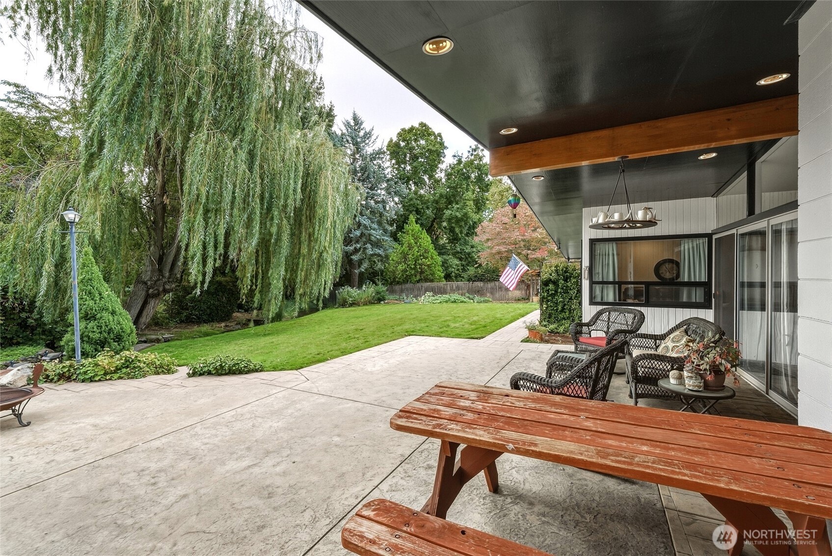 1719 Center Street Property Photo 30