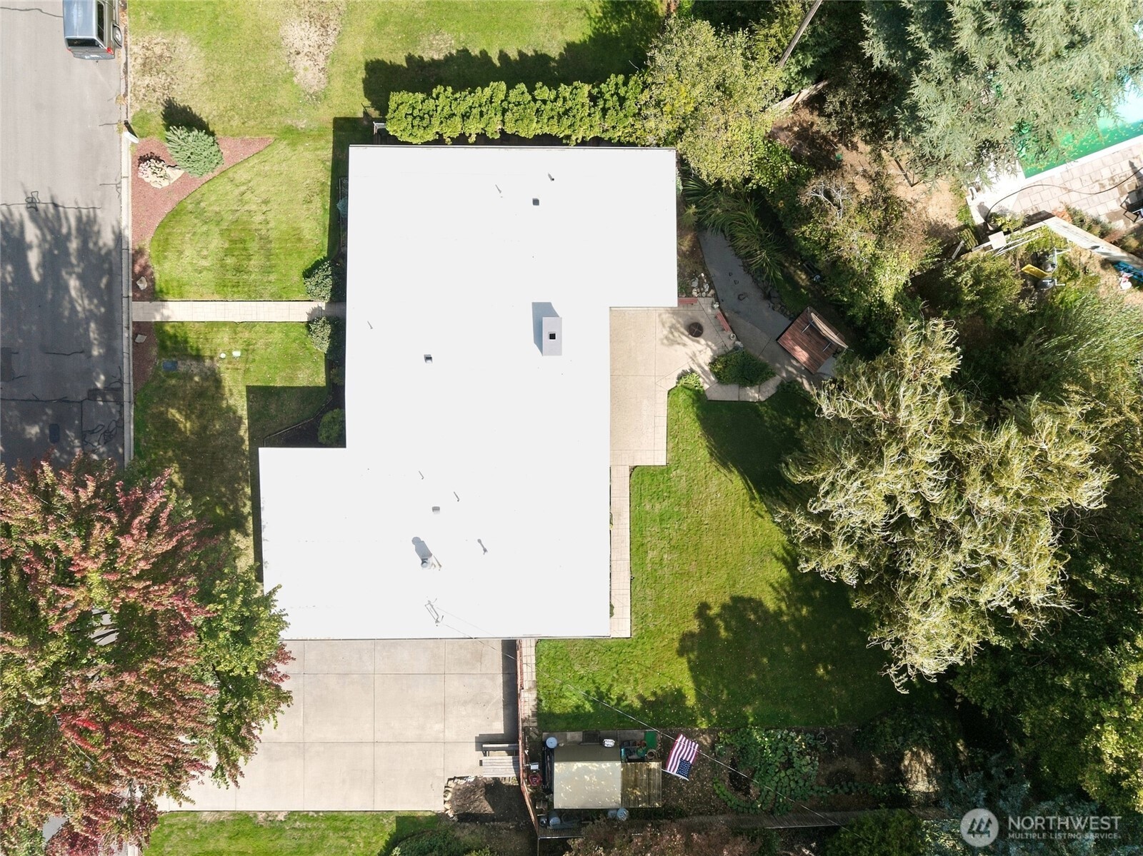 1719 Center Street Property Photo 39