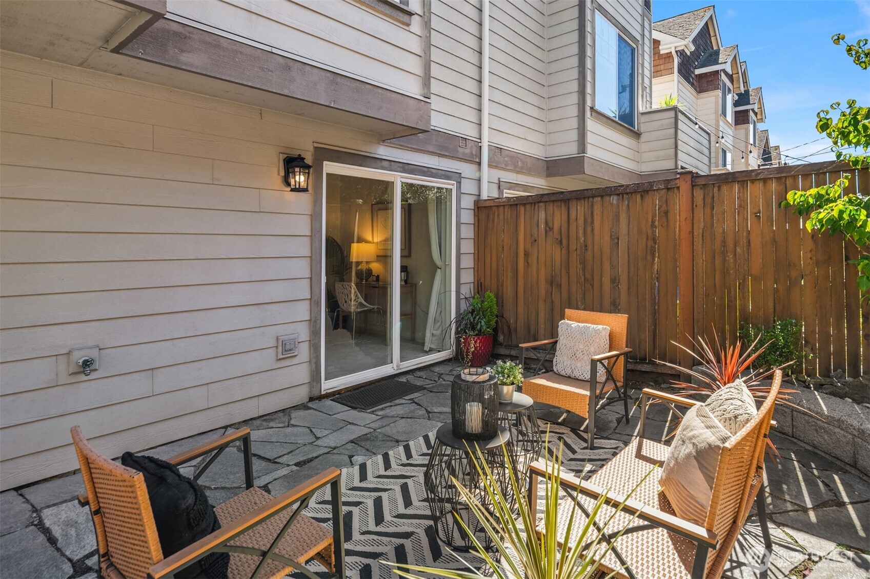 8521 Interlake Avenue B Property Photo 23