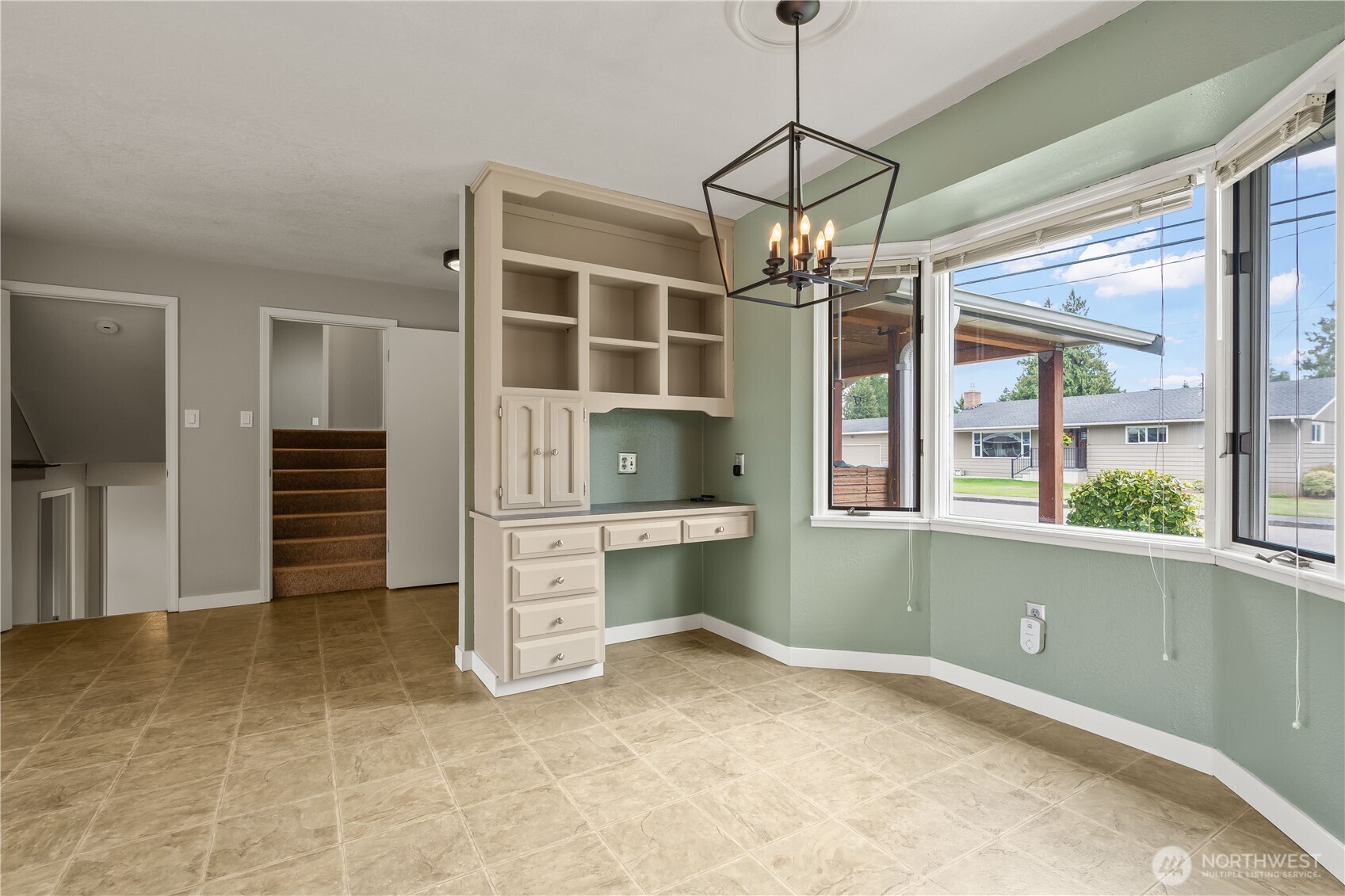 366 N Park Street Property Photo 14