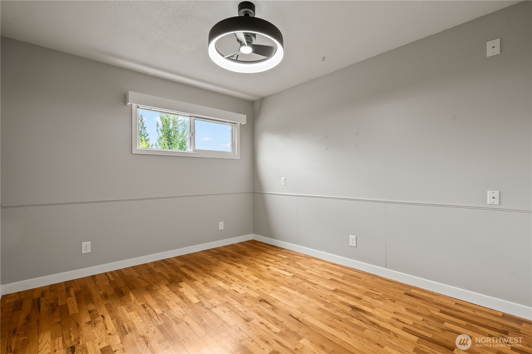 366 N Park Street Property Photo 20