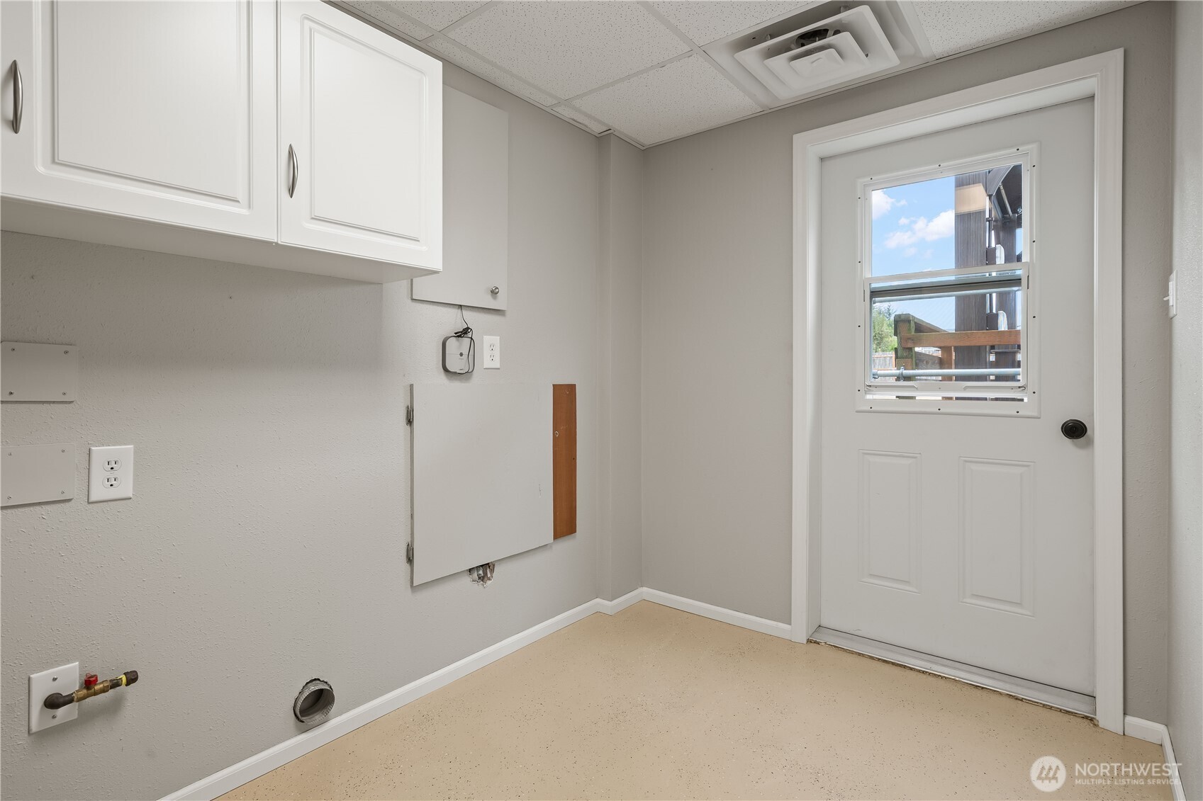 366 N Park Street Property Photo 23