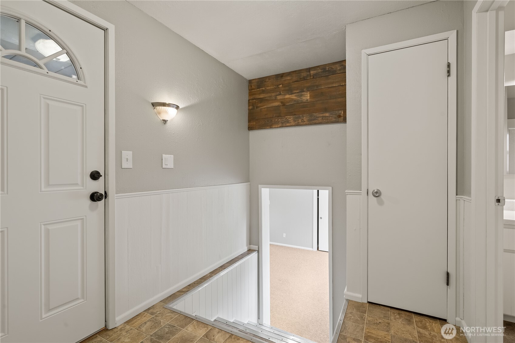 366 N Park Street Property Photo 30