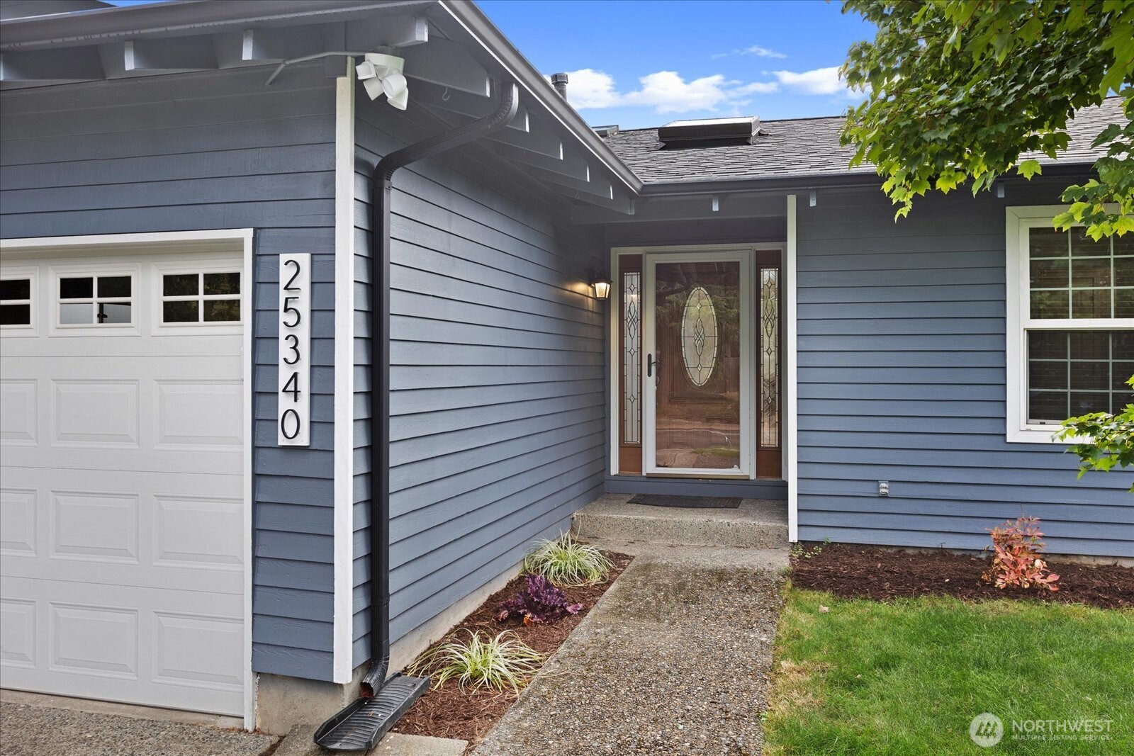 25340 36th Place Property Photo 2