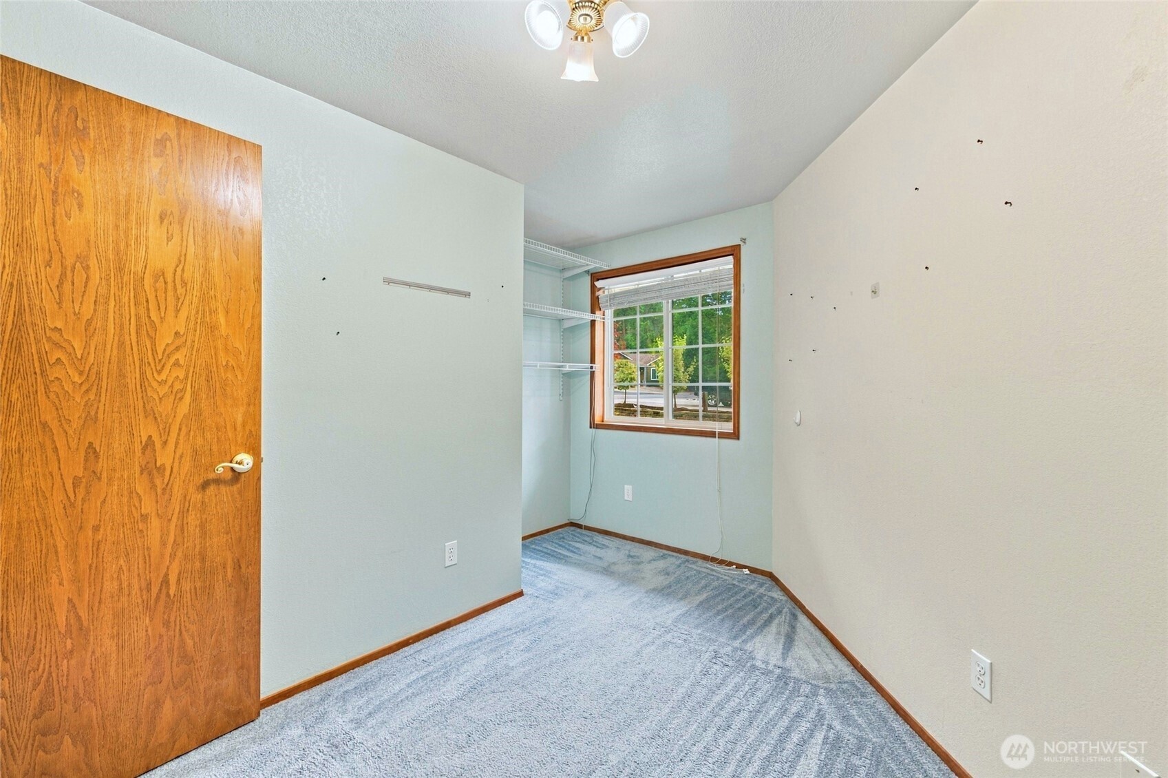 738 Crescent Drive Property Photo 17