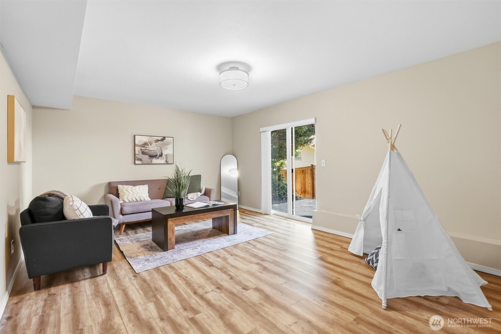 17330 73rd Avenue Property Photo 18