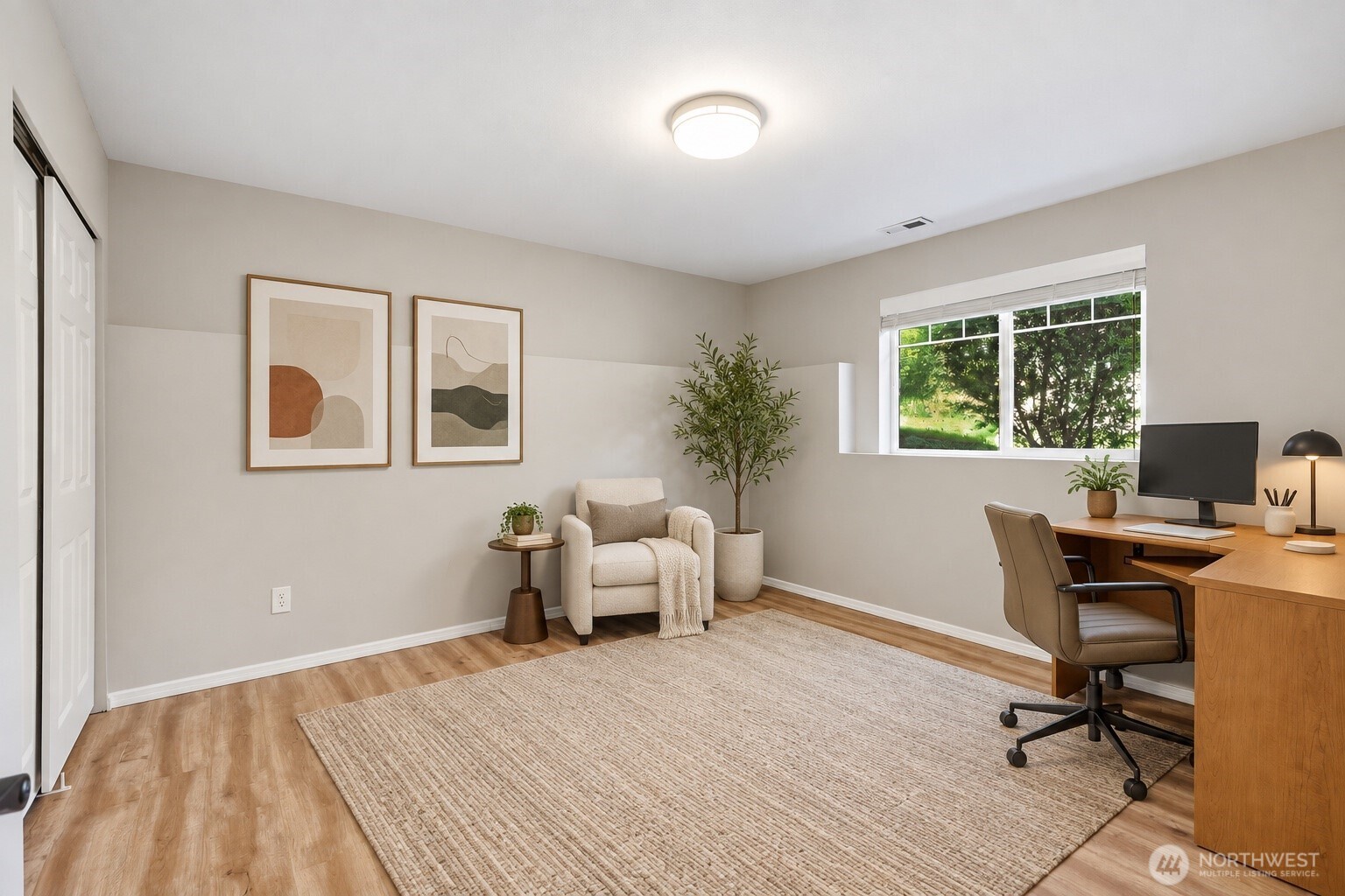 17330 73rd Avenue Property Photo 21