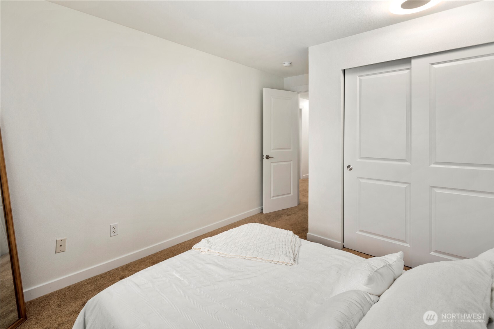 8816 Nesbit Avenue 302 Property Photo 15