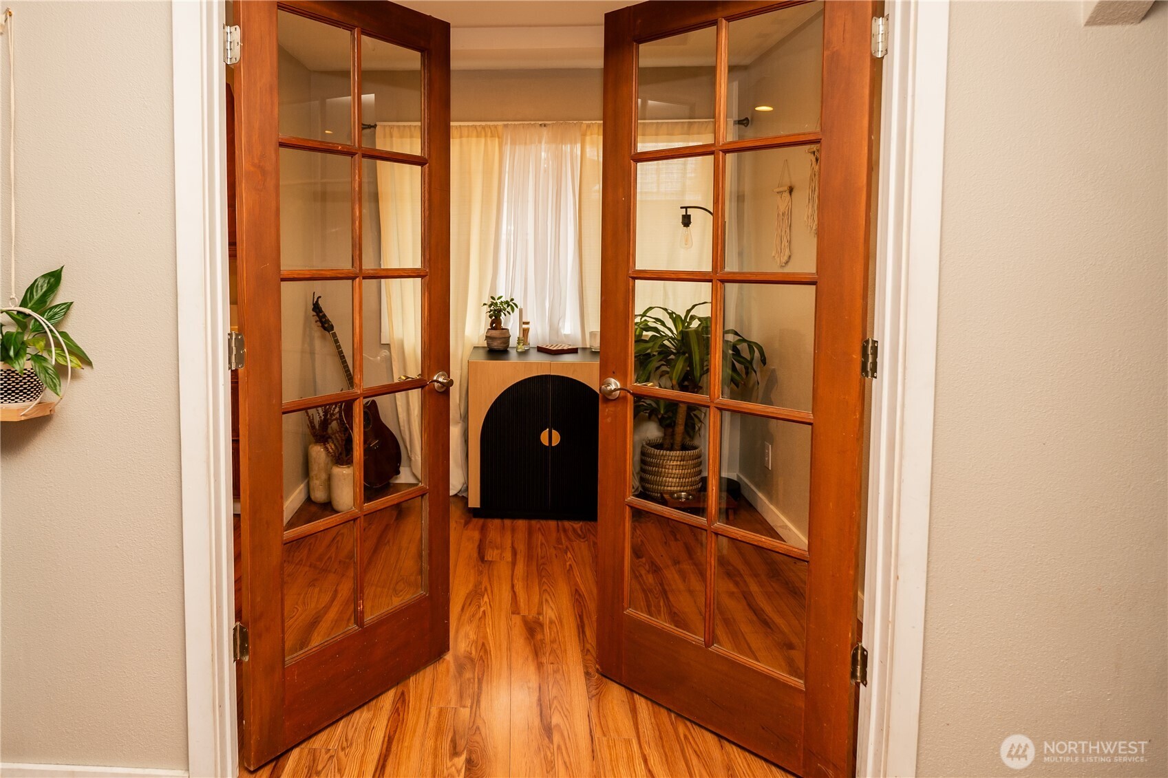 1318 Midland Avenue Property Photo 19