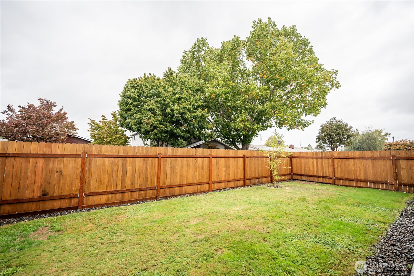 1318 Midland Avenue Property Photo 27