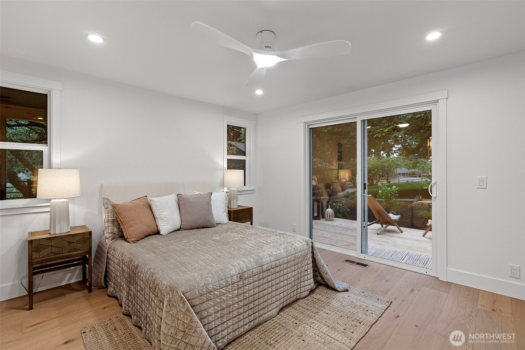 16268 Norum Road Property Photo 16
