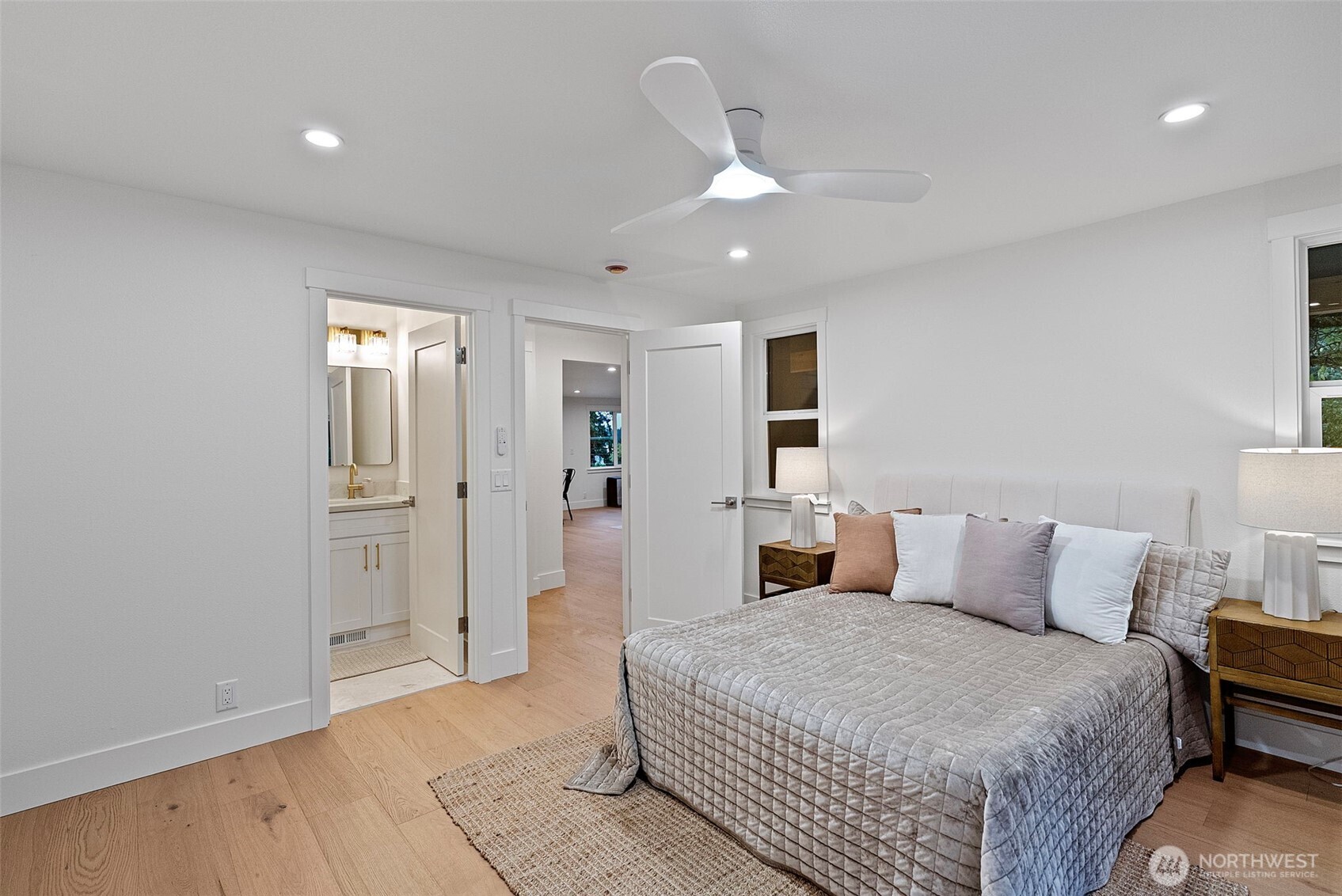 16268 Norum Road Property Photo 18