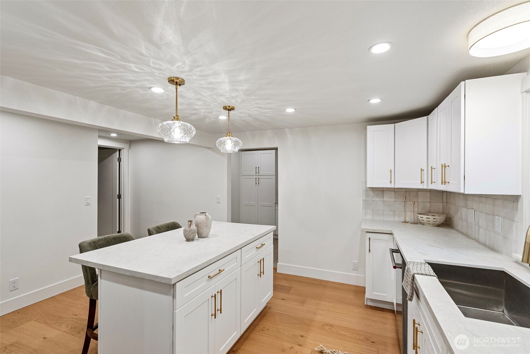 16268 Norum Road Property Photo 25