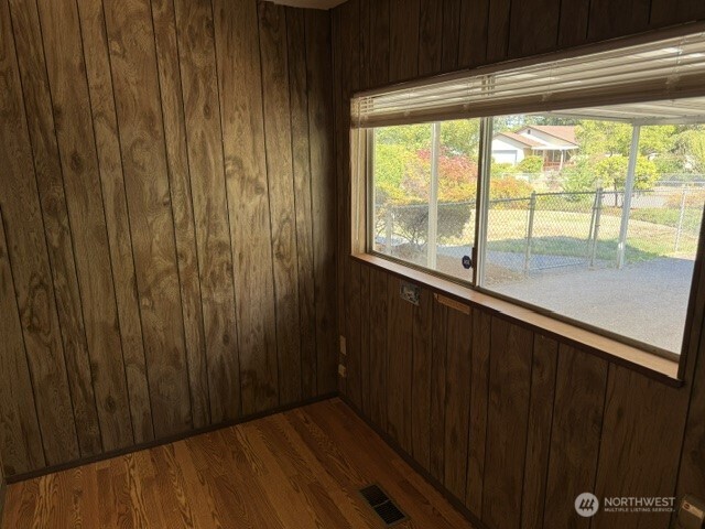16106 14th Avenue Property Photo 25