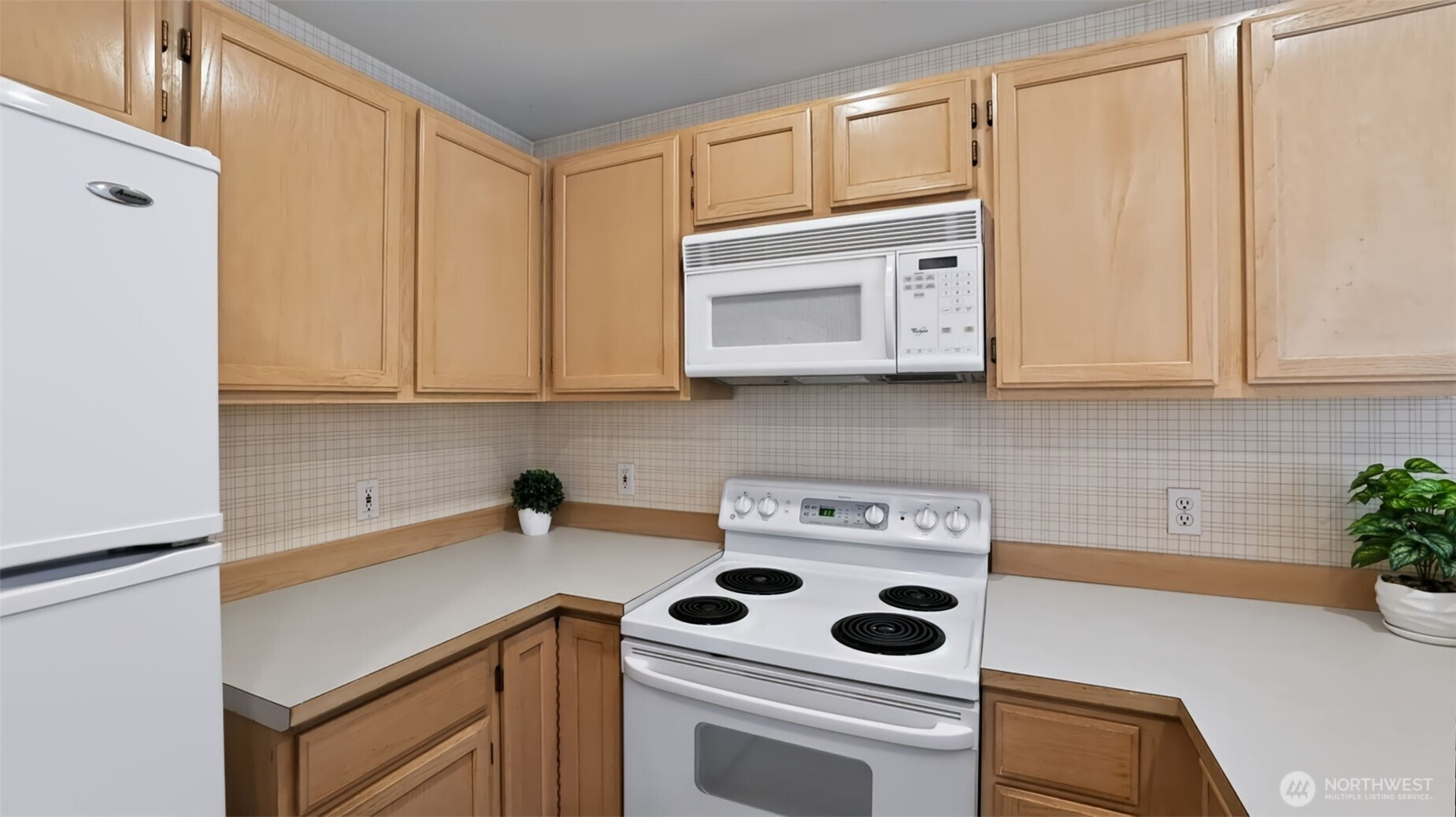 22743 Se 242nd Place Property Photo 8