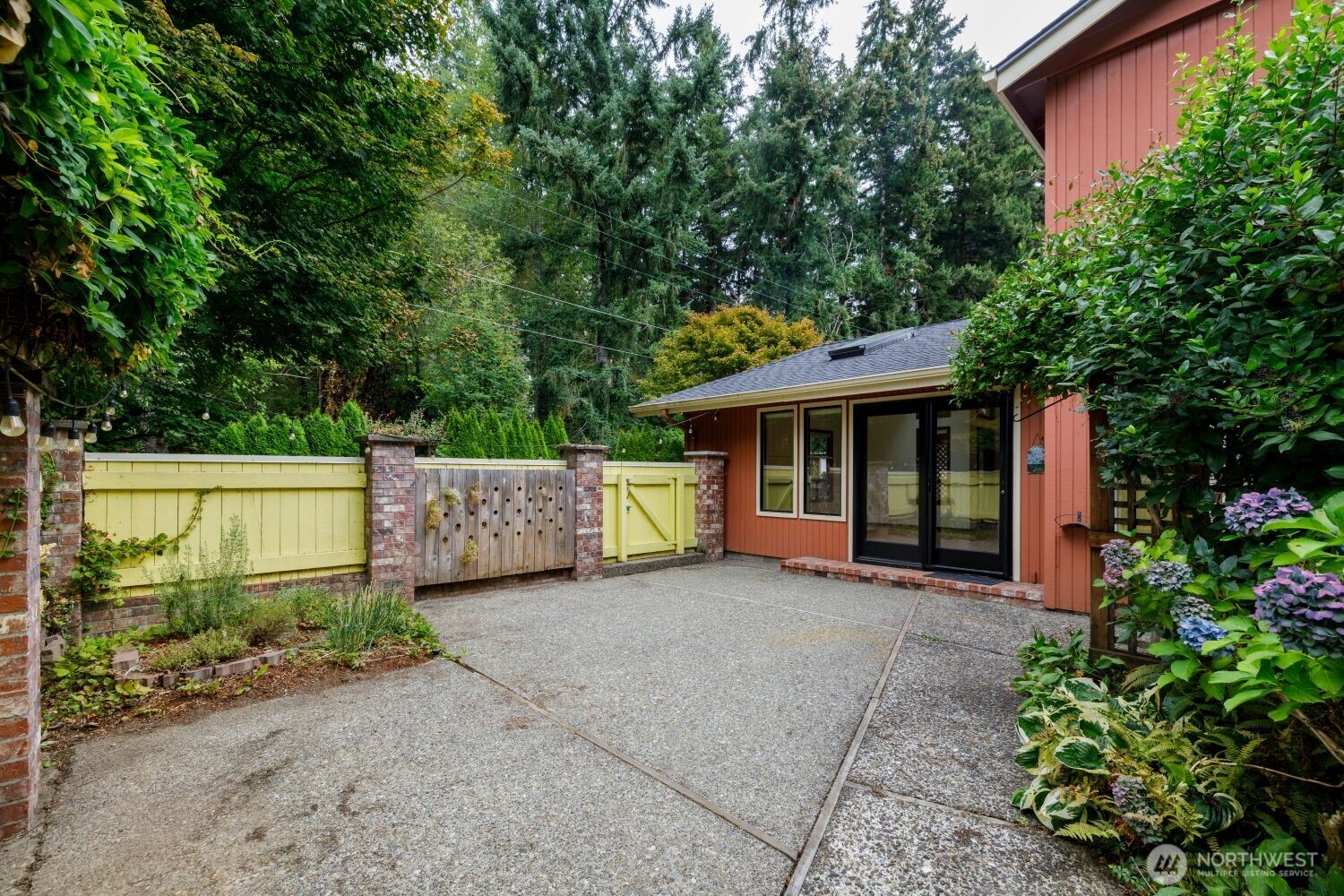 1330 11th Court Property Photo 37