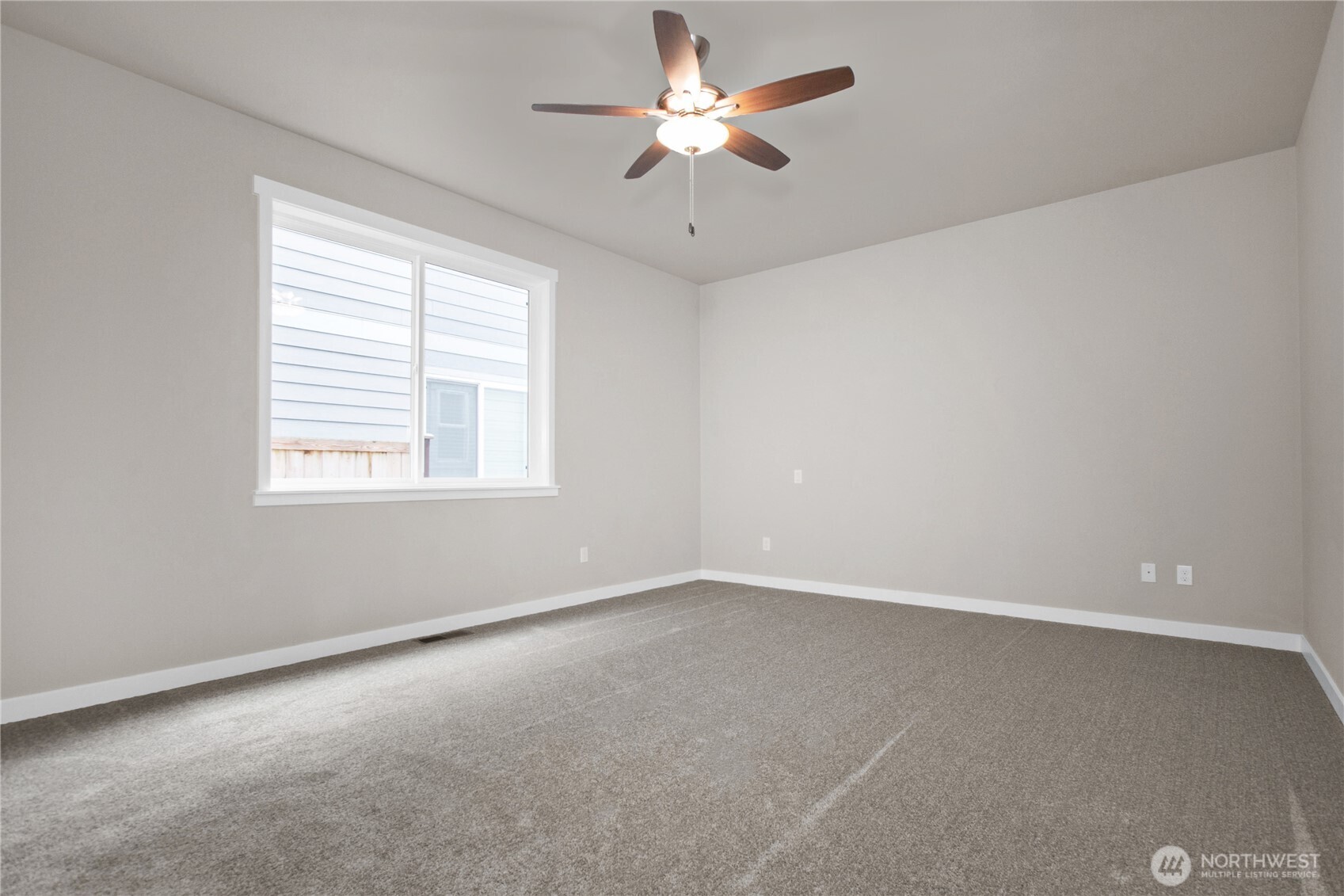 9628 7th Way Property Photo 24