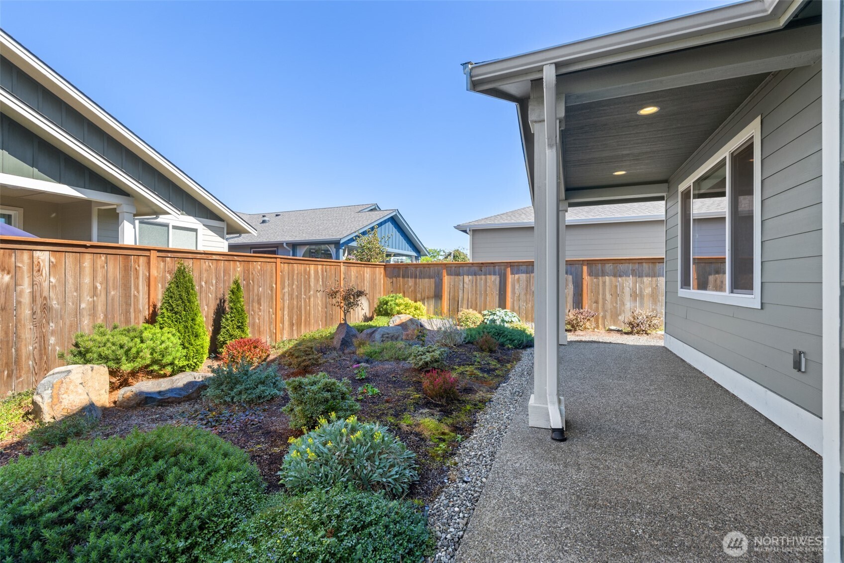 644 N Normande Lane Property Photo 4