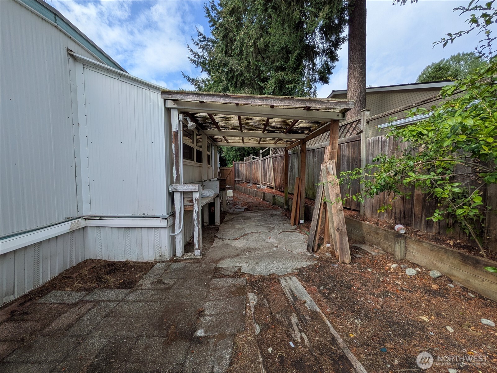 7614 Ne Bothell Way 17 Property Photo 13