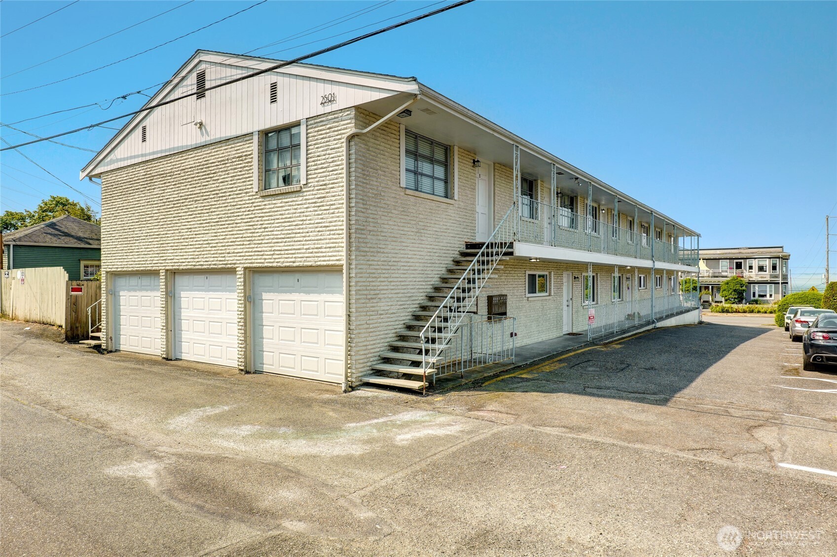 2501 Rucker Avenue Property Photo 3