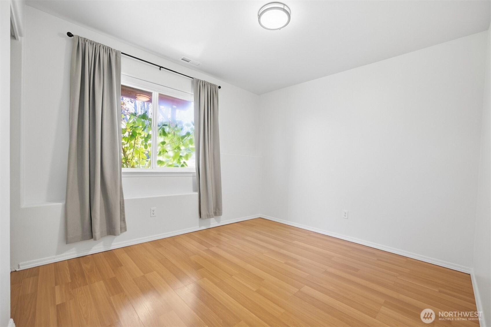 6006 Oscar Court Property Photo 25