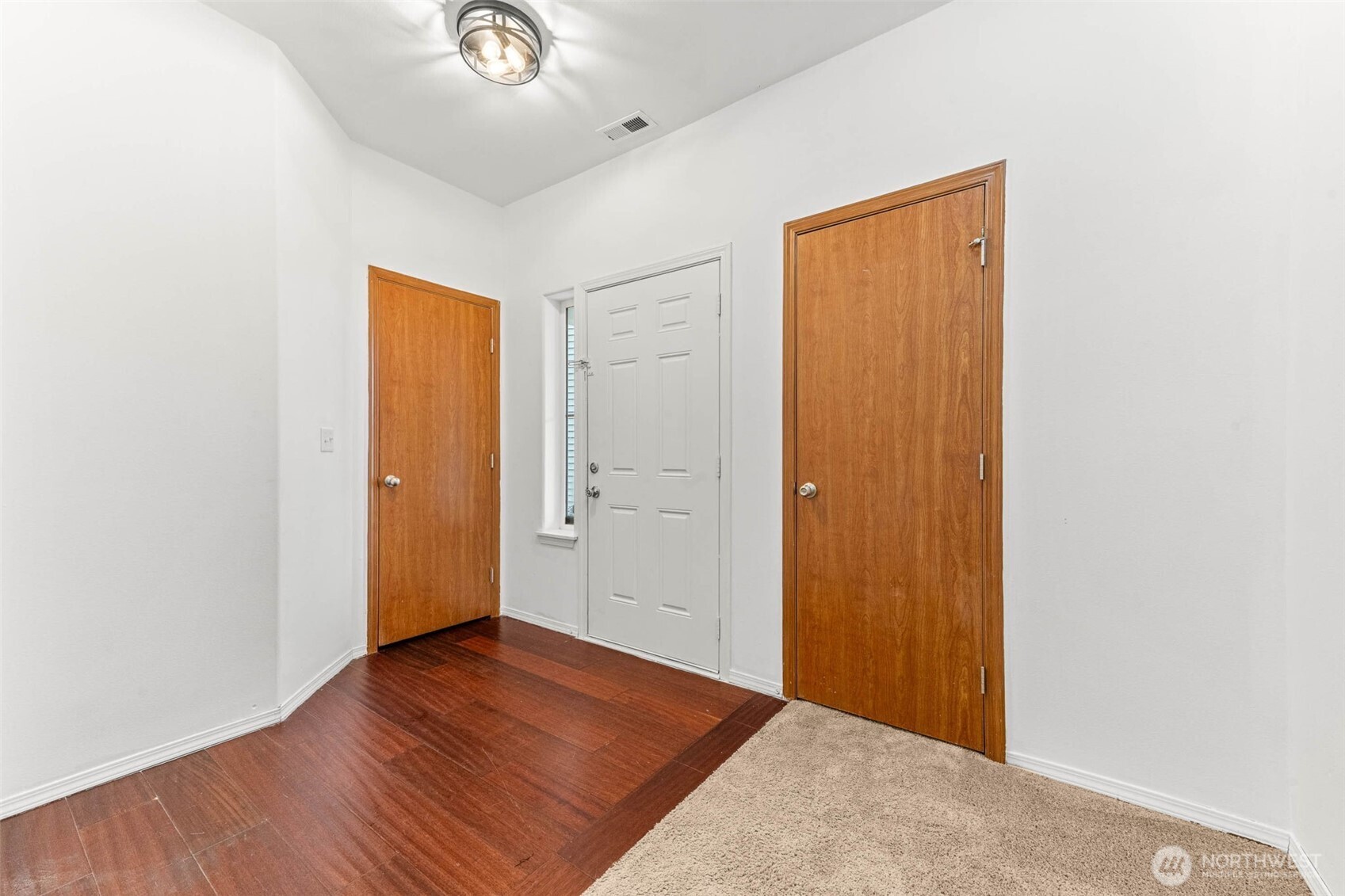 1529 202nd Street Ct Property Photo 3