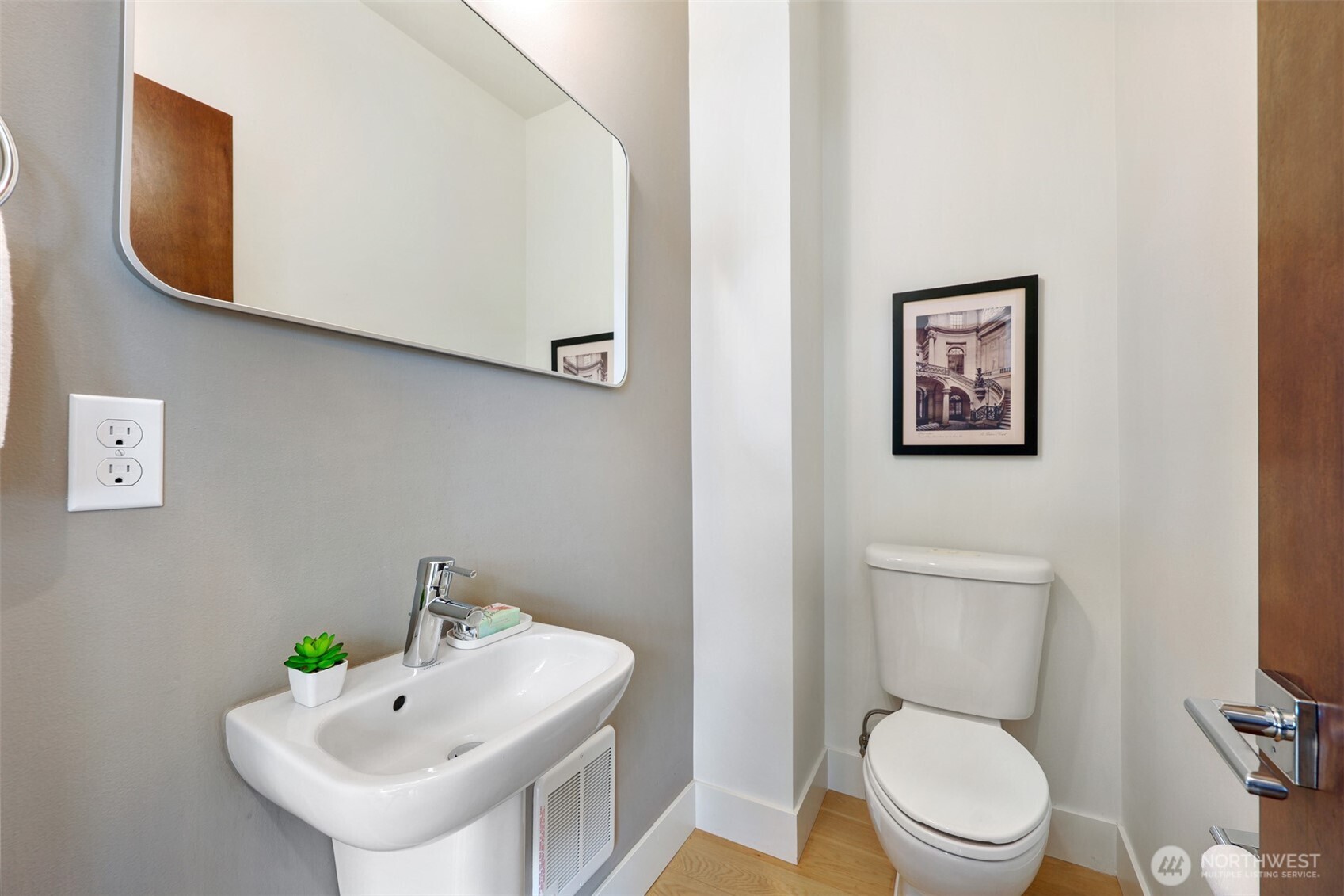 3022 4th Avenue Property Photo 16