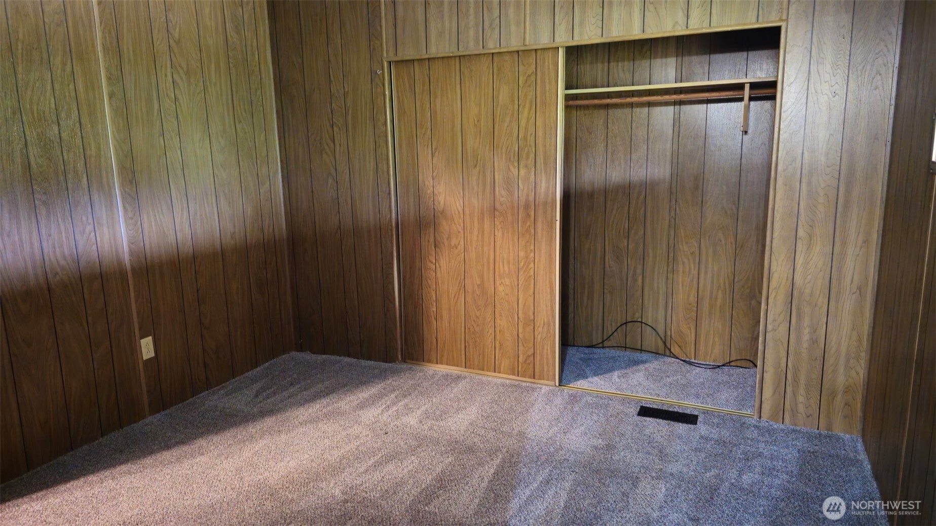 22430 Cedarview Drive Property Photo 7
