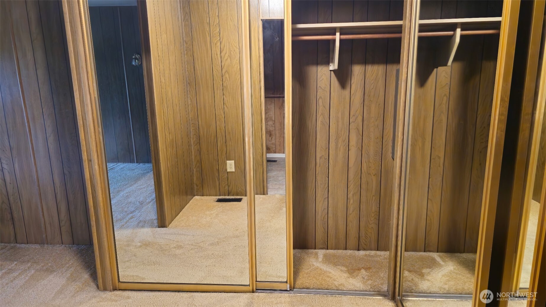 22430 Cedarview Drive Property Photo 15